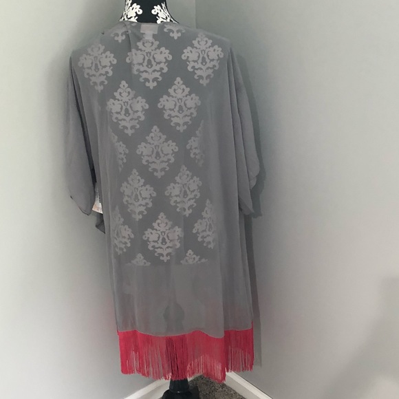 Swim suit and coverup set - Picture 3 of 8